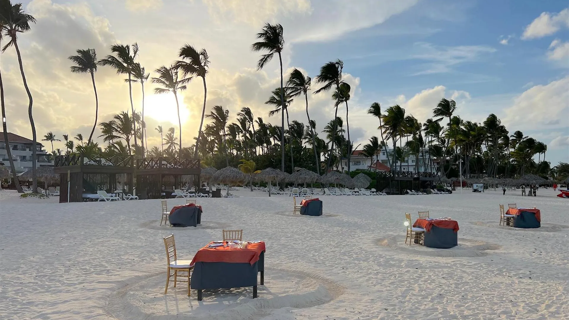 פונטה קאנה Sol Caribe Suites - Playa Los Corales - Beach Club, Wifi, Swimming Pool
