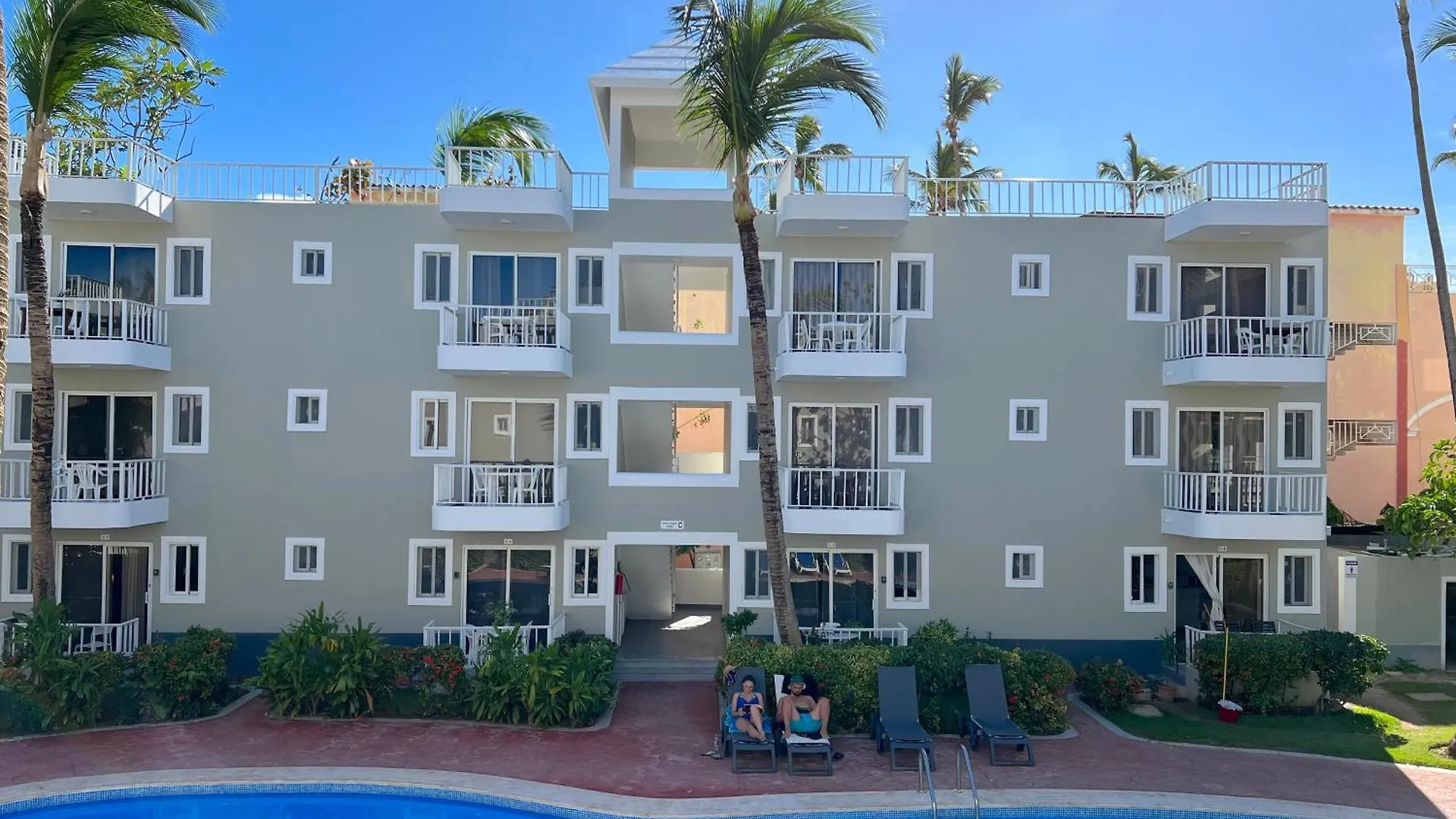 Sol Caribe Suites - Playa Los Corales - Beach Club, Wifi, Swimming Pool 蓬塔卡纳 多米尼加共和国